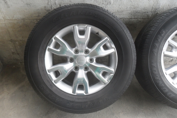 ล้อแม็ก18นิ้ว6รู ฟอด พร้อมยาง สวยๆ 4 ล้อ ลดราคาเหลือ 7500 บาท ล้อแม็ก18นิ้ว6รู ฟอด พร้อมยาง สวยๆ 4 ล้อ ลดราคาเหลือ 7500 บาท