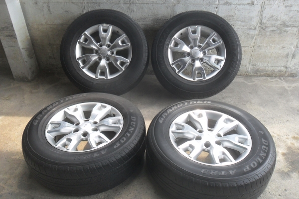 ล้อแม็ก18นิ้ว6รู ฟอด พร้อมยาง สวยๆ 4 ล้อ ลดราคาเหลือ 7500 บาท