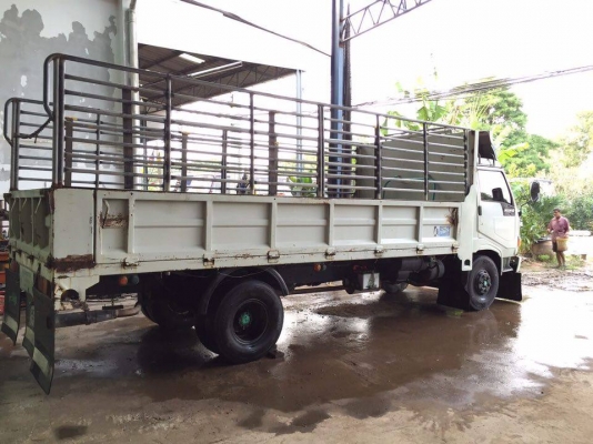 HINO FC2W ปี36 รถห้างแท้เครื่อง Wo6E 6 สูบ 165 แรง กะบะเหล็กยาว 5.30 ยาง 8.25/16 ขาย 350000 สนใจ 0890854790 HINO FC2W ปี36 รถห้างแท้เครื่อง Wo6E 6 สูบ 165 แรง กะบะเหล็กยาว 5.30 ยาง 8.25/16 ขาย 350000 สนใจ 0890854790