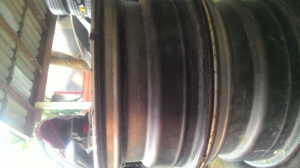 กะทะเหล็ก15*6/5รู114 ใส่ โตโยต้า มิตซู 4วง2000บาท