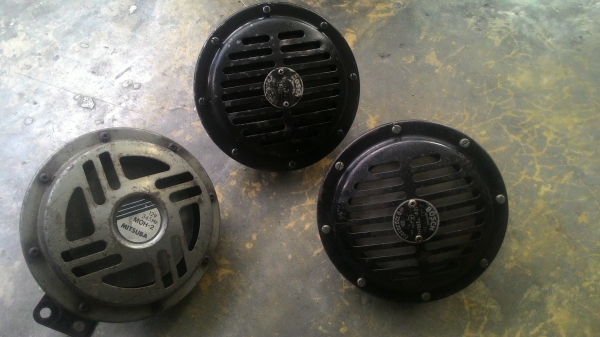 แตรใหญ่กว้าง 6นิ้ว มี 3ลูก Bosch &amp; Mitsuba.japan