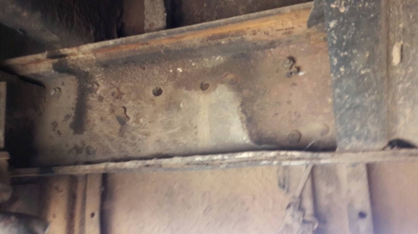 ขาย เทนเลอร์ 10 ล้อ หัวยาว เพลาเดียว ไม่มีทะเบียน เครื่อง 6BB1 145 แรงม้า เฟืองท้ายใหญ่ มีสโลว์กลาง พวงมาลัยพาวเวอร์