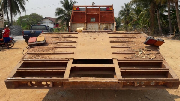 ขาย เทนเลอร์ 10 ล้อ หัวยาว เพลาเดียว ไม่มีทะเบียน เครื่อง 6BB1 145 แรงม้า เฟืองท้ายใหญ่ มีสโลว์กลาง พวงมาลัยพาวเวอร์