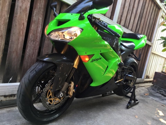 KAWASAKI ZX10R ปี2005 ทะเบียนแท้โอนขนส่งใหญ่ ทะเบียน กทม.ภาษี พรบ.59 รถสภาพพร้อมซิ่งของเเต่ง