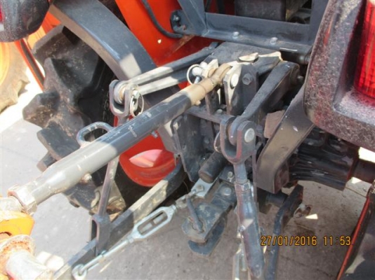 รถสวยๆมาอีกแล้วครับ กับ B2440 พร้อมโครงกันอ้อย ชั่วโมงงานน้อย 182 ชั่วโมง สภาพเหมือนใหม่ ใช้งานได้เลย รถสวยๆมาอีกแล้วครับ กับ B2440 พร้อมโครงกันอ้อย ชั่วโมงงานน้อย 182 ชั่วโมง สภาพเหมือนใหม่ ใช้งานได้เลย