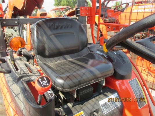 รถสวยๆมาอีกแล้วครับ กับ B2440 พร้อมโครงกันอ้อย ชั่วโมงงานน้อย 182 ชั่วโมง สภาพเหมือนใหม่ ใช้งานได้เลย รถสวยๆมาอีกแล้วครับ กับ B2440 พร้อมโครงกันอ้อย ชั่วโมงงานน้อย 182 ชั่วโมง สภาพเหมือนใหม่ ใช้งานได้เลย