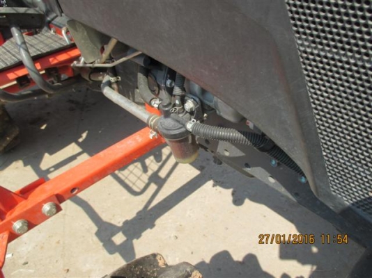 รถสวยๆมาอีกแล้วครับ กับ B2440 พร้อมโครงกันอ้อย ชั่วโมงงานน้อย 182 ชั่วโมง สภาพเหมือนใหม่ ใช้งานได้เลย รถสวยๆมาอีกแล้วครับ กับ B2440 พร้อมโครงกันอ้อย ชั่วโมงงานน้อย 182 ชั่วโมง สภาพเหมือนใหม่ ใช้งานได้เลย