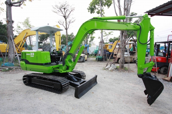 ขายรถแบคโฮ MITSUBISHI MM35 (เท่าPC35)  ปั้มนิ้ว ติดต่อ 086-775-7900, 086-324-1992