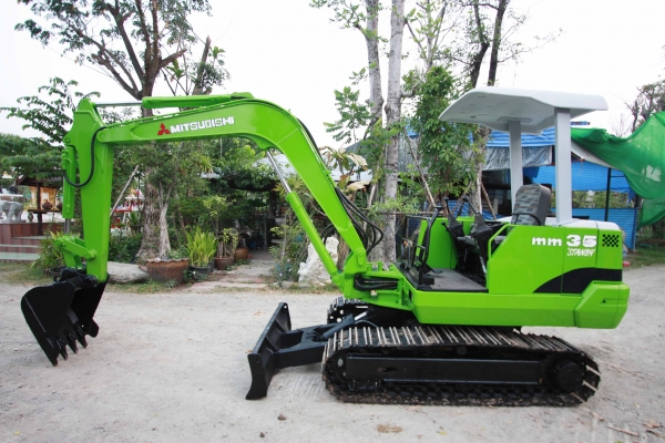 ขายรถแบคโฮ MITSUBISHI MM35 (เท่าPC35)  ปั้มนิ้ว ติดต่อ 086-775-7900, 086-324-1992