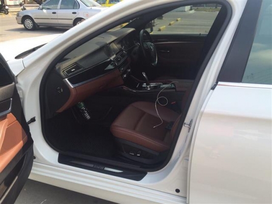 ขายดาว บีเอ็มซีรี5 ปี2011 550000  ไม่รวมทะเบียน