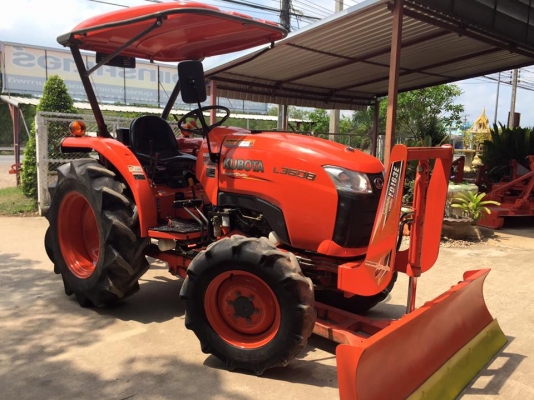 ขายรถไถ Kubota L3608(4WD) พร้อมใบมีดและผานพรวนช้าง รถไร่ เดิมๆ พร้อมใช้งาน ขายรถไถ Kubota L3608(4WD) พร้อมใบมีดและผานพรวนช้าง รถไร่ เดิมๆ พร้อมใช้งาน