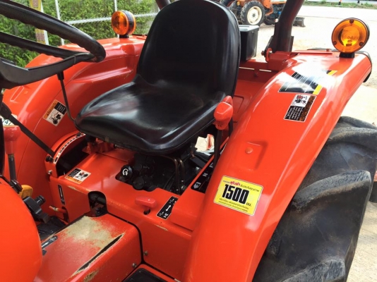 ขายรถไถ Kubota L3608(4WD) พร้อมใบมีดและผานพรวนช้าง รถไร่ เดิมๆ พร้อมใช้งาน