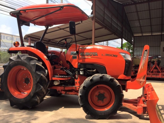ขายรถไถ Kubota L3608(4WD) พร้อมใบมีดและผานพรวนช้าง รถไร่ เดิมๆ พร้อมใช้งาน