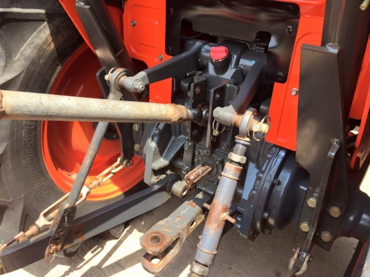 ขายรถไถ Kubota L3608(4WD) พร้อมใบมีดและผานพรวนช้าง รถไร่ เดิมๆ พร้อมใช้งาน
