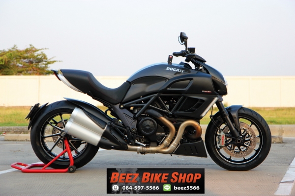 <<ดาวน์ 99,000>>ขาย Ducati Diavel carbon Black priace ตัวท็อปสุด ปี2012  รถศูนย์