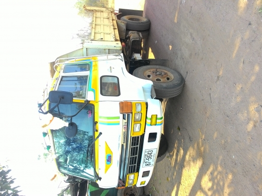 ขาย HINO F18 ราคา570000บาท ขาย HINO F18 ราคา570000บาท