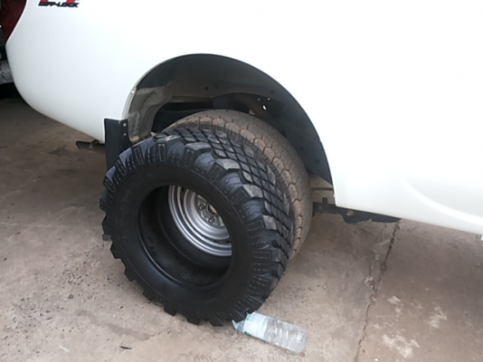 ยางออฟโรดลายตะขาบ kingcobba otani 31/10.5/16 ของใหม่ เกรดAAA