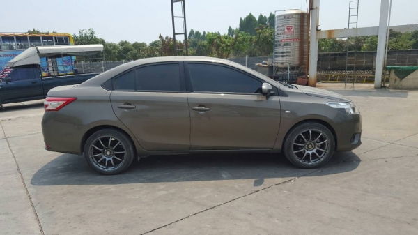 ขาย ออนิววีออส ปี14 ค.ศ. 13ตัวอี เดิมบางมือเดียวป้ายแดง ขาย385000บาท 0896069238 ดูรถบ้านนานครนายก