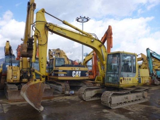 ขายรถขุดแบคโฮ เทคเตอร์ รถเคน ทุกชนิดทุกยี่ห่อนำเข้าจากญี่ปุ่นา