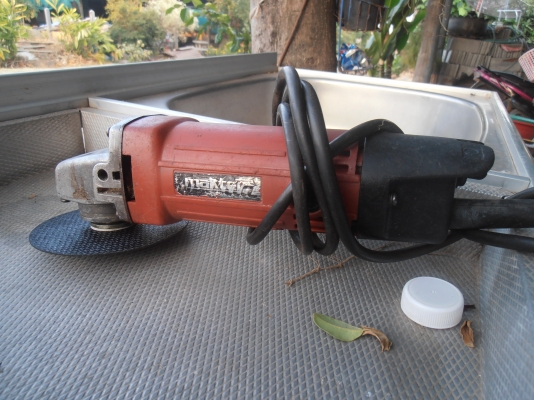 เครื่องเจียร์ maktec 4 นิ้ว