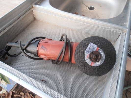 เครื่องเจียร์ maktec 4 นิ้ว เครื่องเจียร์ maktec 4 นิ้ว