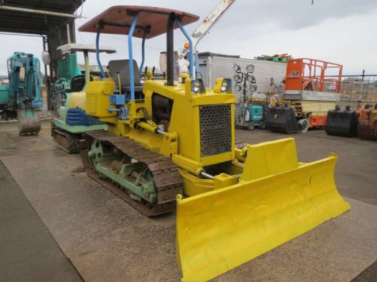 ขายรถขุดแบคโฮ เทคเตอร์ รถเคน ทุกชนิดทุกยี่ห่อนำเข้าจากญี่ปุ่นา