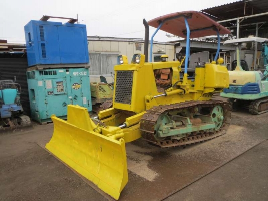 ขายรถขุดแบคโฮ เทคเตอร์ รถเคน ทุกชนิดทุกยี่ห่อนำเข้าจากญี่ปุ่นา