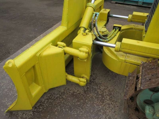 ขายรถขุดแบคโฮ เทคเตอร์ รถเคน ทุกชนิดทุกยี่ห่อนำเข้าจากญี่ปุ่นา