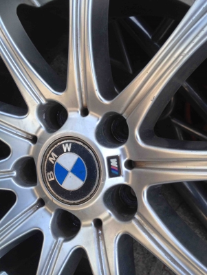 ขายล้อแม็กบีเอ็มขอบ 17ใช้มือเดียวยางเปลี่ยนที่บีควิก(มีใบรับประกันพร้อมใบเสร็จ) ขายล้อแม็กบีเอ็มขอบ 17ใช้มือเดียวยางเปลี่ยนที่บีควิก(มีใบรับประกันพร้อมใบเสร็จ)