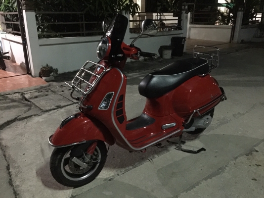 ขาย VESPA GTS150 3vieY2015 ขาย VESPA GTS150 3vieY2015