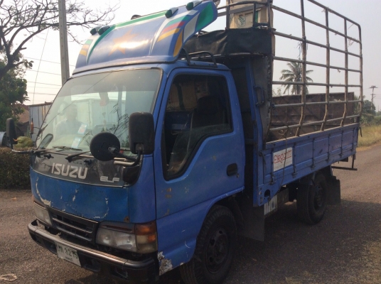 ISUZU 4ล้อ เครื่อง110 แรง เพลาลอย พวงมาลัยพาว์เวอร์  ป้ายเล็กไม่ติดเวลา ขาย 235,000บาท ศุภากร 081-1903107 , 081-4252943