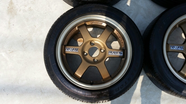 แม็กใหม่ Te37 4รู ขอบ15 พร้อมยางมือสอง