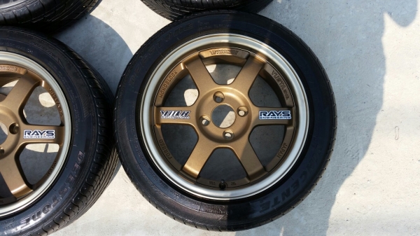 แม็กใหม่ Te37 4รู ขอบ15 พร้อมยางมือสอง