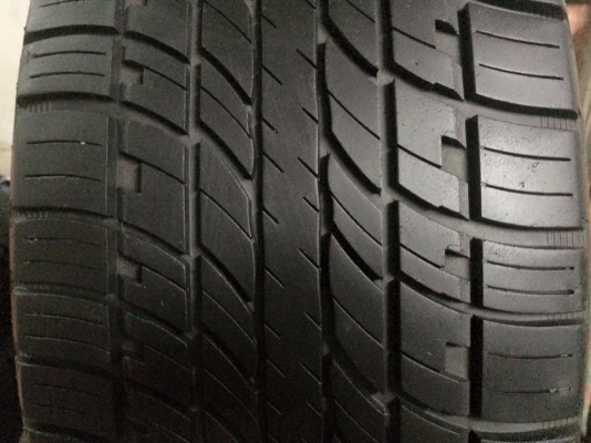 ขายยาง 265/60/18 ฮันคุก ปี11 ดอกเต็มๆ