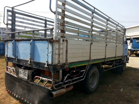 ขายรถ6ล้อ ร็อกกี้175แรง เครื่องดี แคชซีสวย พร้อมใช้งาน เอกสารพร้อมโอน สนใจโทร 090-8588220คุณนะ 093-3258446คุณบิว หรือเข้าดูสินค้าอื่นๆได้ที่ www.truck.in.th/498 หรือเพจFacebook ณรงค์ ซื้อขายรถมือสอง (เว็บไซต์ส่วนตัว) หรือFacebook คุณนะ รถบรรทุก