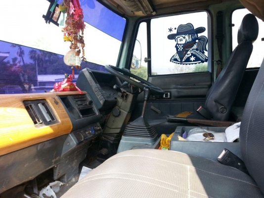 ขายรถ6ล้อ ร็อกกี้175แรง เครื่องดี แคชซีสวย พร้อมใช้งาน เอกสารพร้อมโอน สนใจโทร 090-8588220คุณนะ 093-3258446คุณบิว หรือเข้าดูสินค้าอื่นๆได้ที่ www.truck.in.th/498 หรือเพจFacebook ณรงค์ ซื้อขายรถมือสอง (เว็บไซต์ส่วนตัว) หรือFacebook คุณนะ รถบรรทุก