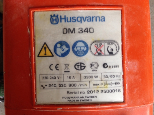 ขายเครื่องเจาะคอนกรีต Husqvarna DM 340 made in Sweden ใช้ไฟบ้าน 220V สภาพสวยมาก พร้อมใช้งาน มี 5 ตัวครับ