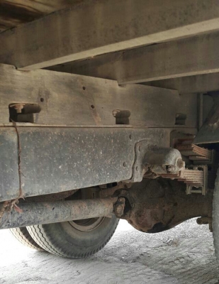 หกล้อ ฮีโน่ KM545 WO4D117แรง เครน TANADO 2.5ตัน ช่วงยาว5ม สภาพดีเดิมๆพร้อมใช้ เล่มทะเบียนพร้อมโอน