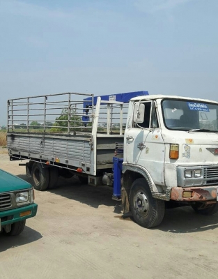 หกล้อ ฮีโน่ KM545 WO4D117แรง เครน TANADO 2.5ตัน ช่วงยาว5ม สภาพดีเดิมๆพร้อมใช้ เล่มทะเบียนพร้อมโอน