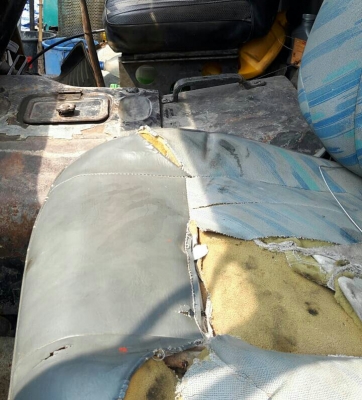 หกล้อ ฮีโน่ KM545 WO4D117แรง เครน TANADO 2.5ตัน ช่วงยาว5ม สภาพดีเดิมๆพร้อมใช้ เล่มทะเบียนพร้อมโอน