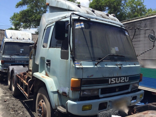 รถอีซูซุ 10 ล้อ หัวลาก 240 แรงม้า. ปี 39. (  นางฟ้าแท้. ) , ( มี ขาย 16 หัว. )     สนใจติดต่อ   081 - 6079515