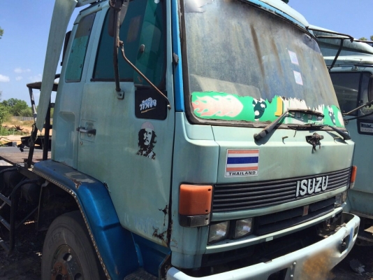 รถอีซูซุ 10 ล้อ หัวลาก 240 แรงม้า. ปี 39. (  นางฟ้าแท้. ) , ( มี ขาย 16 หัว. )     สนใจติดต่อ   081 - 6079515