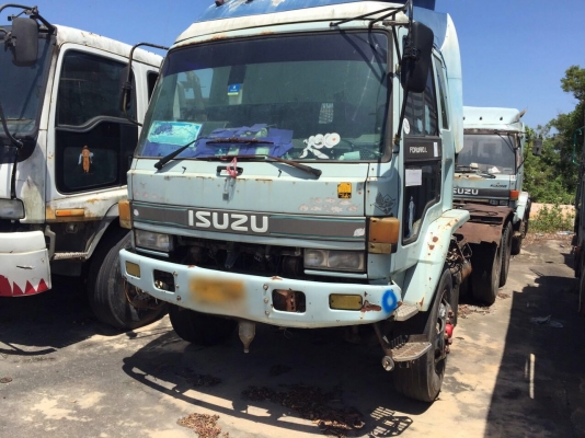 รถอีซูซุ 10 ล้อ หัวลาก 240 แรงม้า. ปี 39. (  นางฟ้าแท้. ) , ( มี ขาย 16 หัว. )     สนใจติดต่อ   081 - 6079515