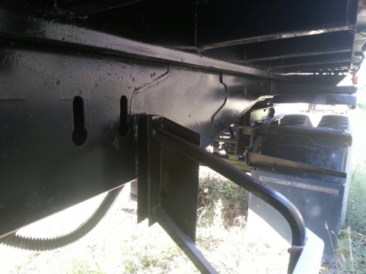 ขายหางพ่วง  สามมิต  2  เพลา. ปี 49.  (  มี ขาย 3 หาง  )     สนใจติดต่อ   081 -  6079515