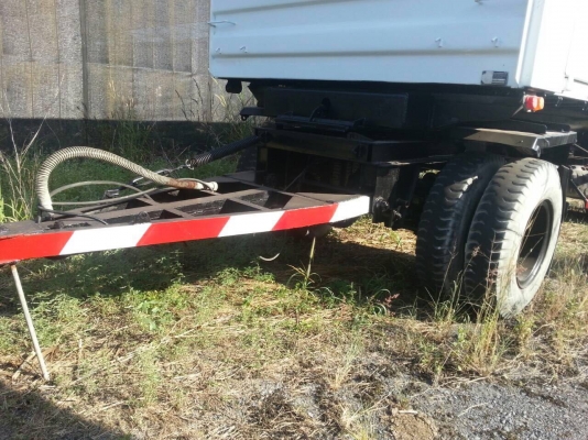 ขายหางพ่วง  สามมิต  2  เพลา. ปี 49.  (  มี ขาย 3 หาง  )     สนใจติดต่อ   081 -  6079515