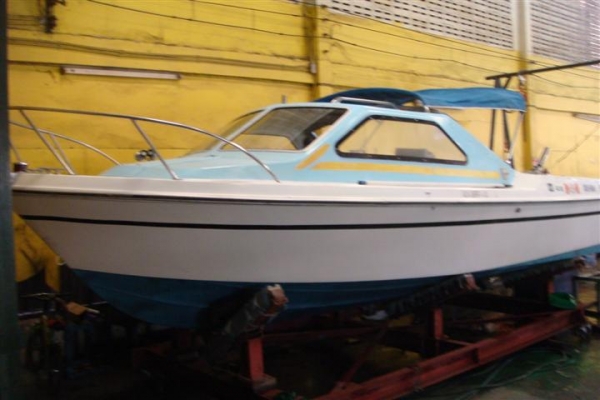 ขาย เรือ yamaha norman 20ฟุต เก็บสีใหม่