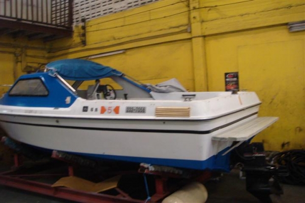 ขาย เรือ yamaha norman 20ฟุต เก็บสีใหม่