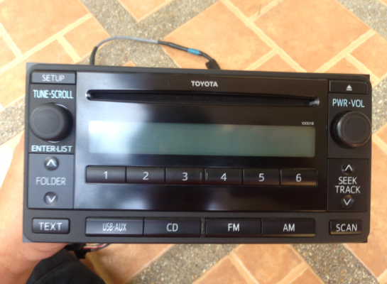 วิทยุ Toyota Vigo Champ ตัวพิเศษ 50ปี เล่น CD MP3 USB ต่อ AUX ได้เลย สภาพใหม่มาก ไม่เคยซ่อม ราคาไม่แพง