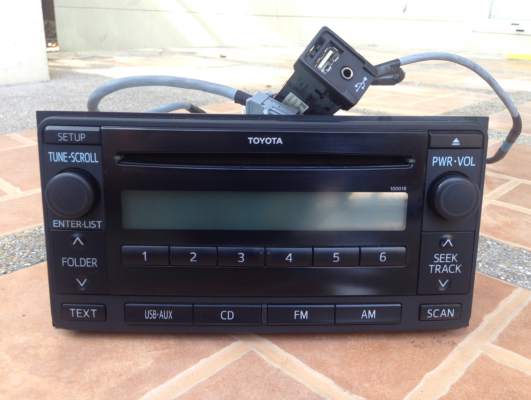 วิทยุ Toyota Vigo Champ ตัวพิเศษ 50ปี เล่น CD MP3 USB ต่อ AUX ได้เลย สภาพใหม่มาก ไม่เคยซ่อม ราคาไม่แพง