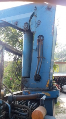 รถบรรทุกติดเครนยี่ห้อ ISUZU    รุ่น KS22 เครน TADANO  110 แรงม้า ปีจดทะเบียน 2524